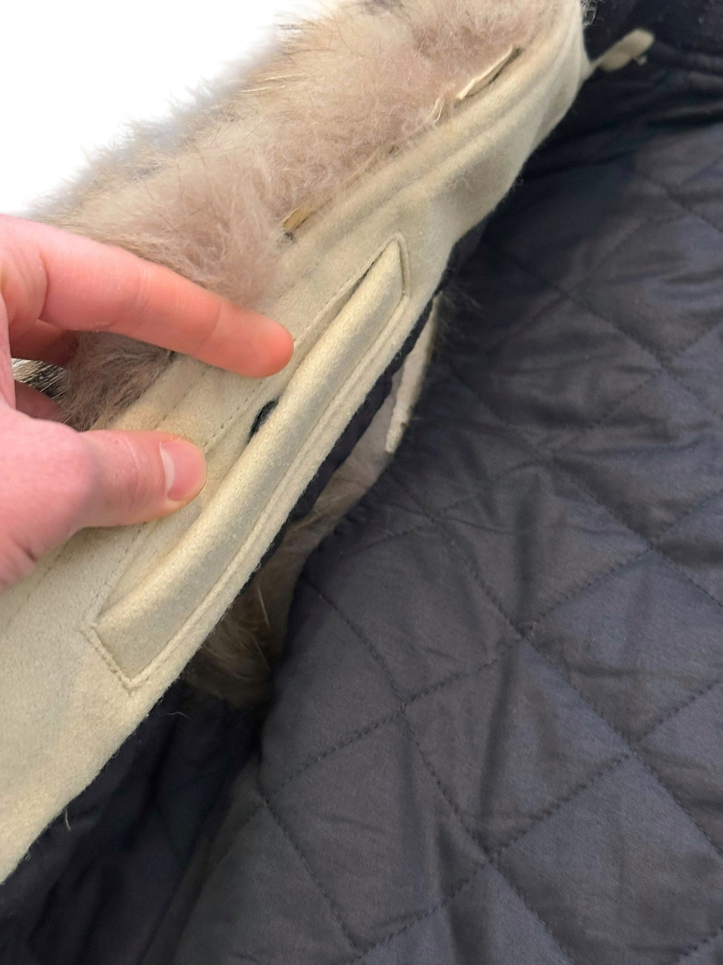 FW10 Decarnin Raccoon Fur Vest