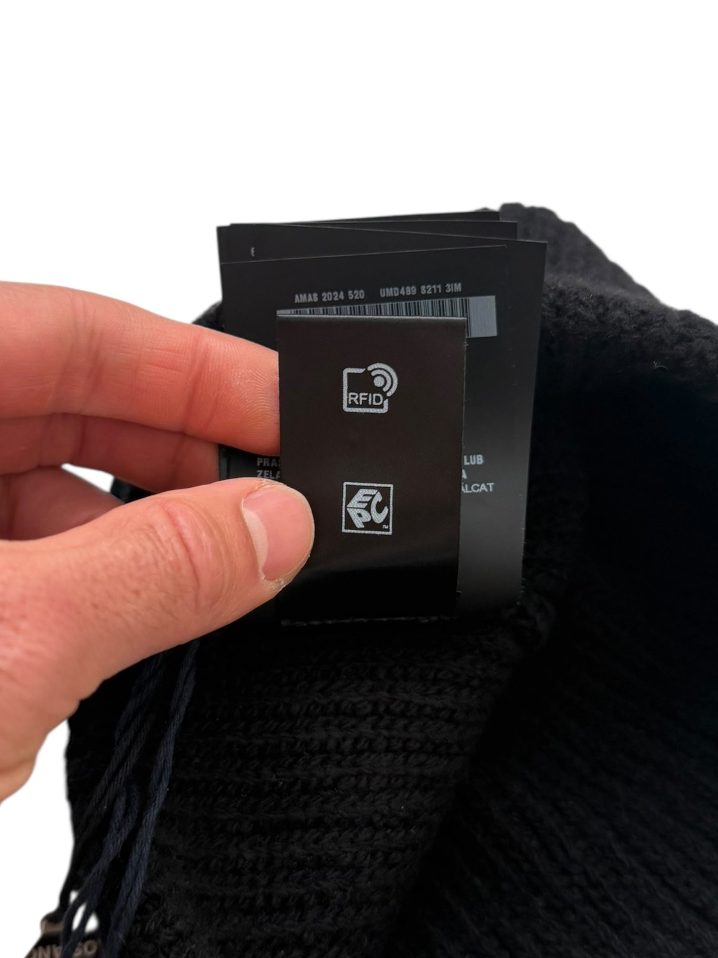 Cashmere Badge Logo Ribbed Beanie
