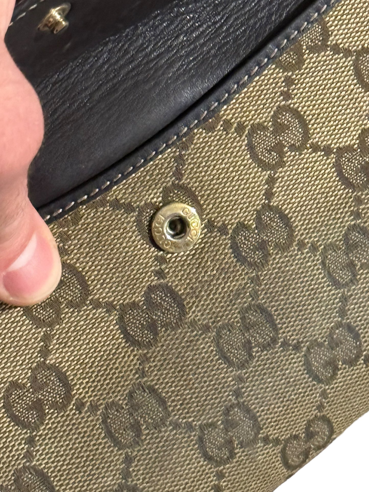 Monogram Leathee Wallet