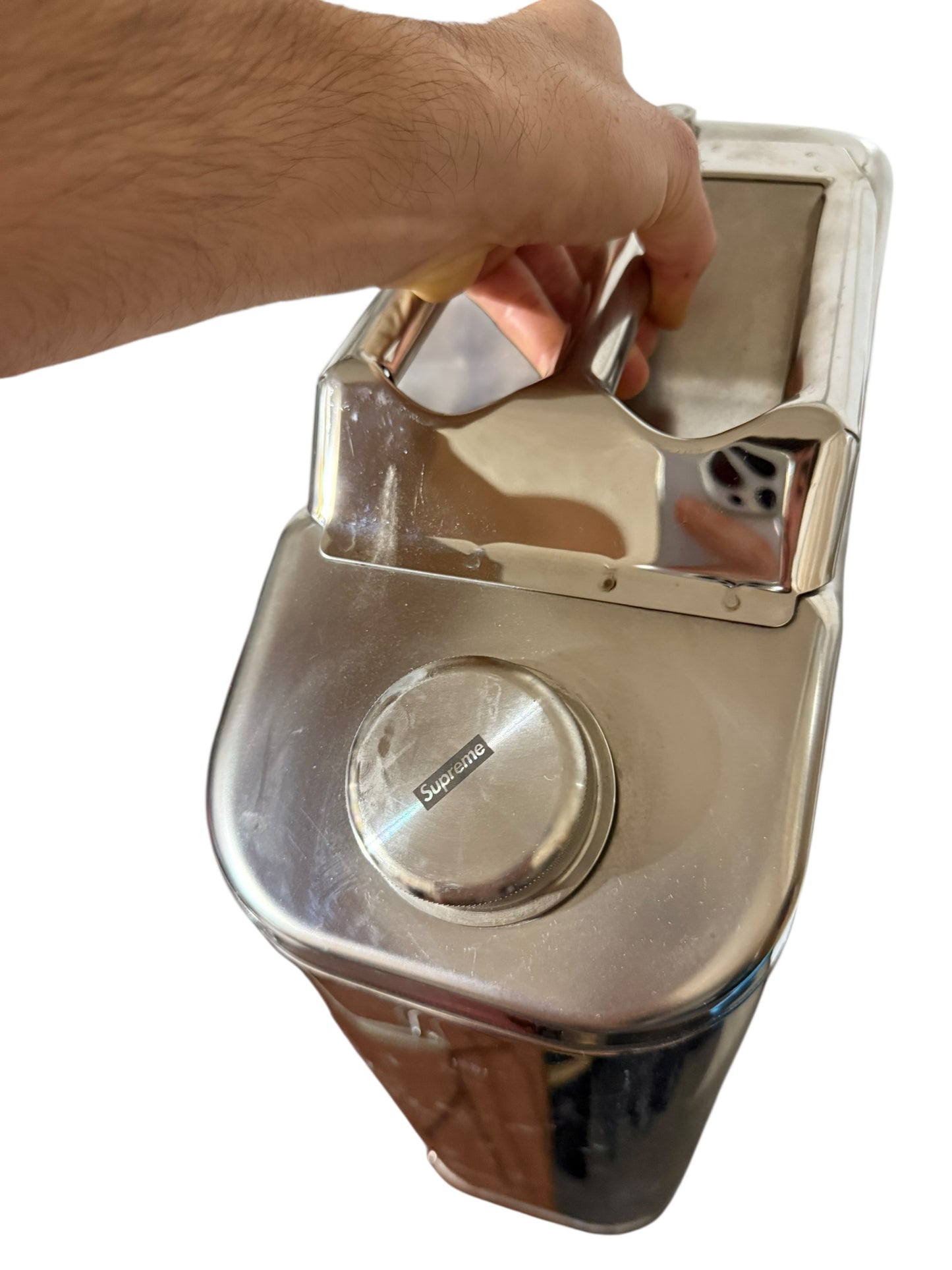 Swiss Link Water Can