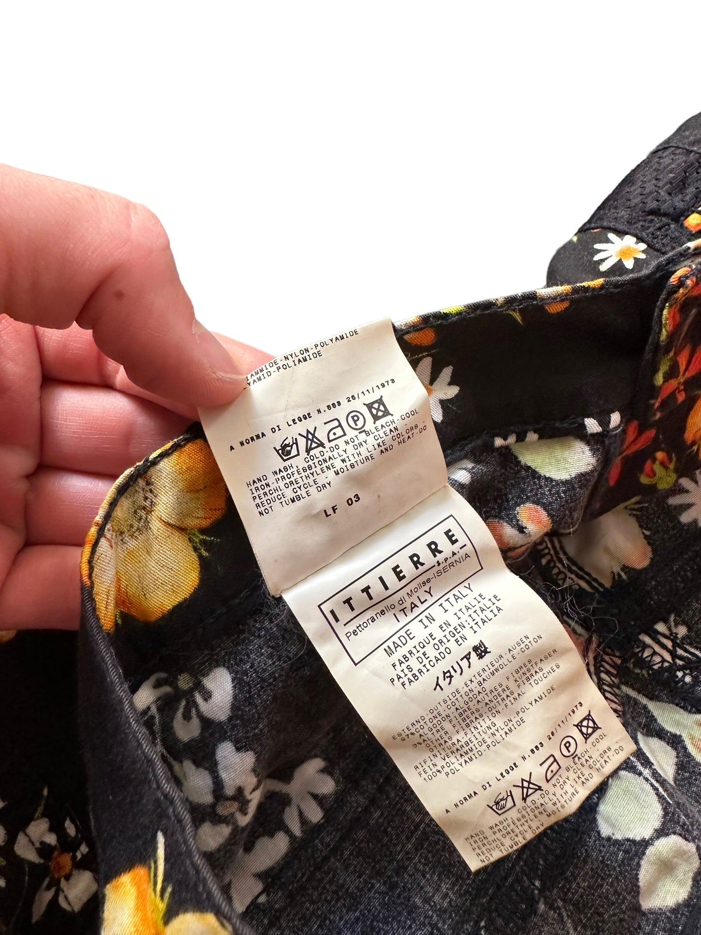 2000’s Flower Light Cargo