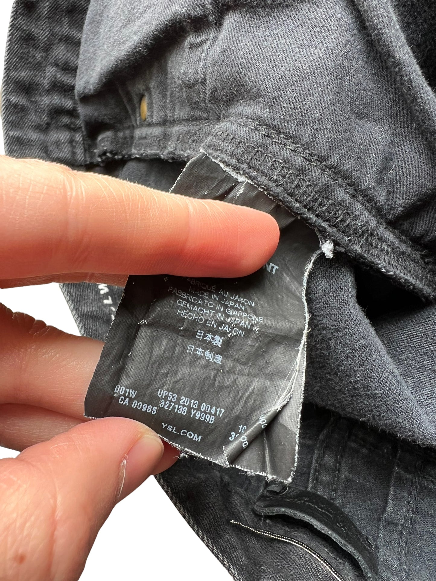 2013 D02 Black Denim