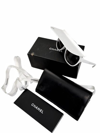 Visor Shield White Sunglasses
