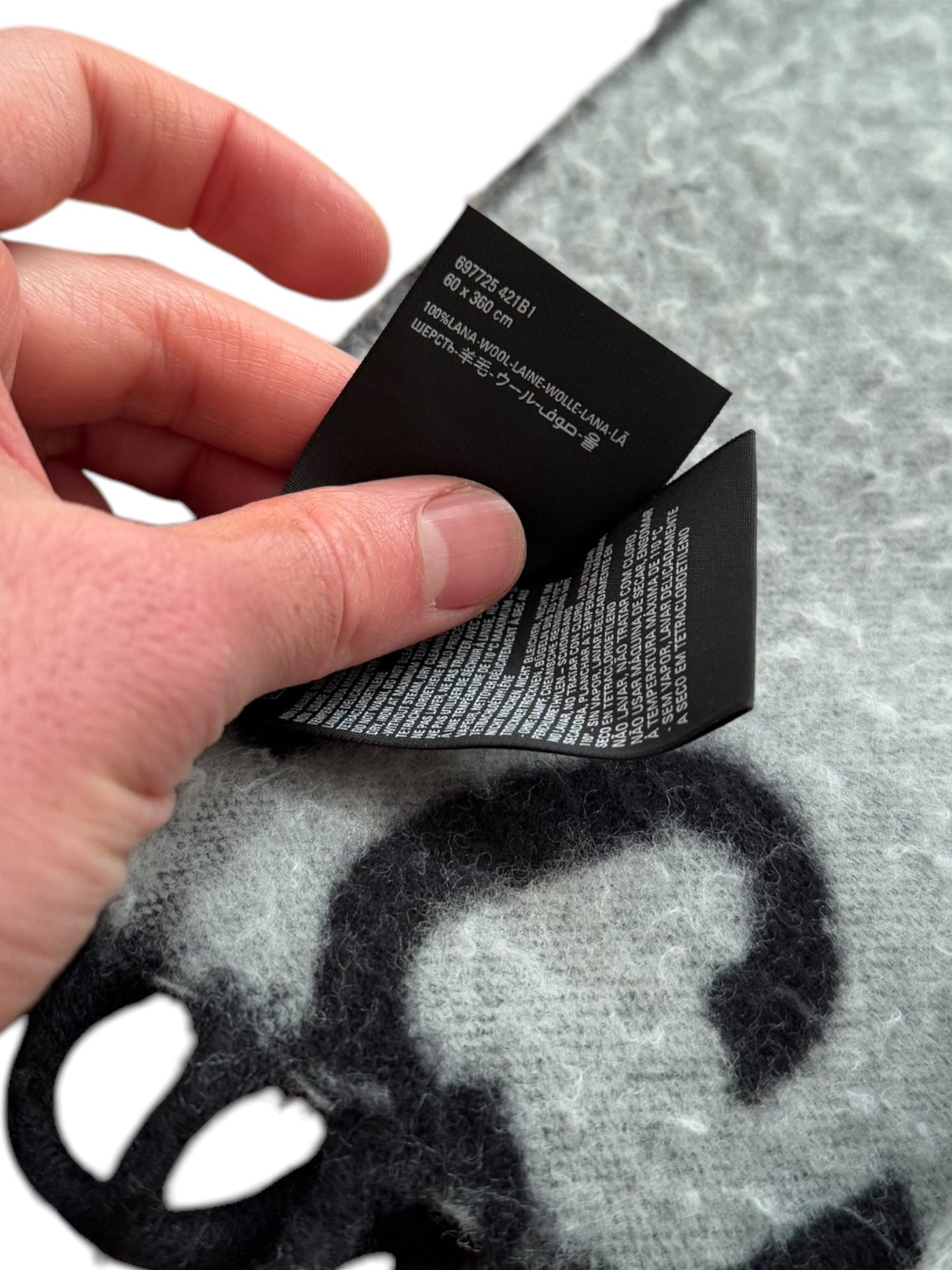 Giant Wool Allover Scarf