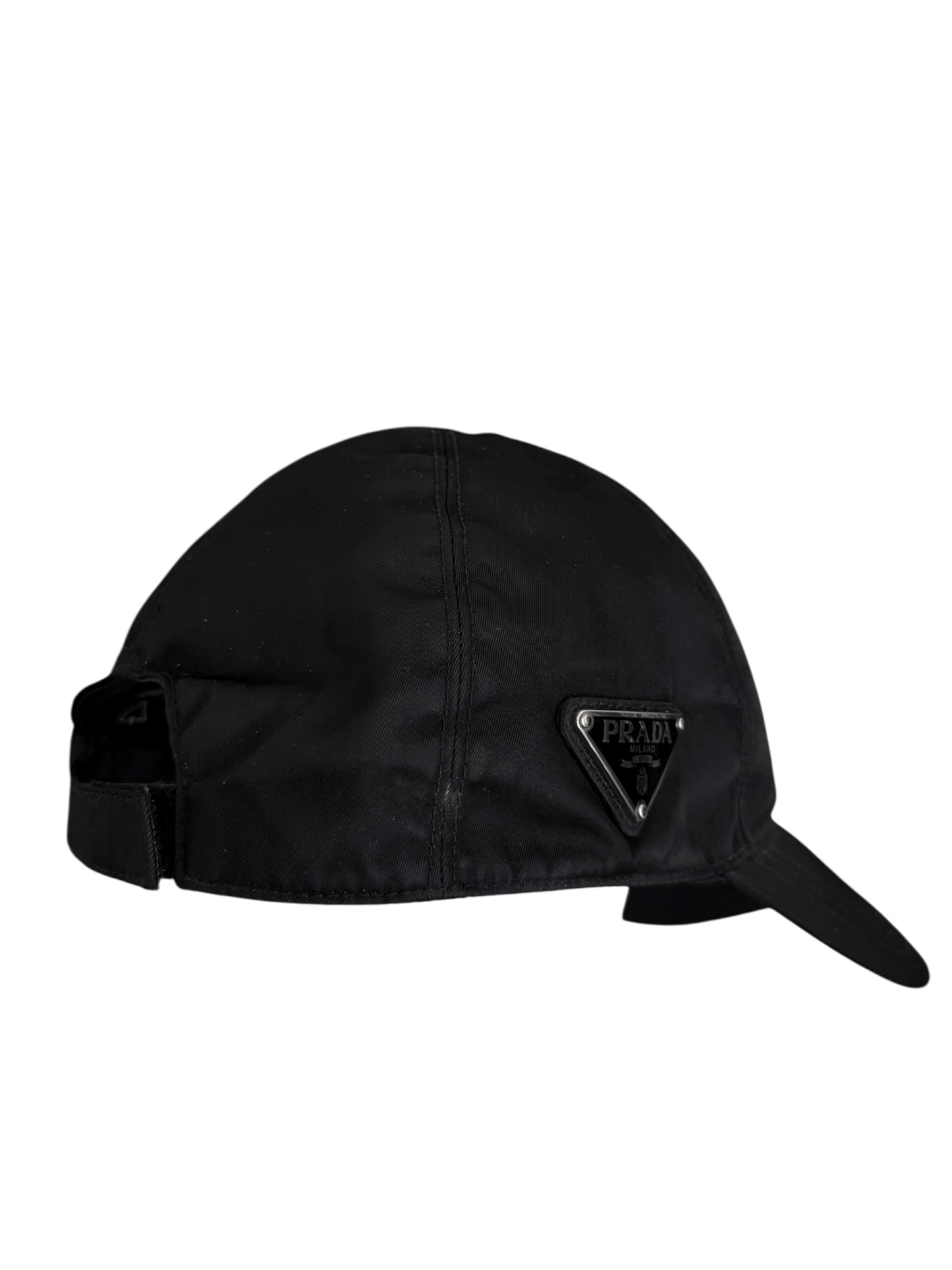 Badge Re-Nylon Black Cap