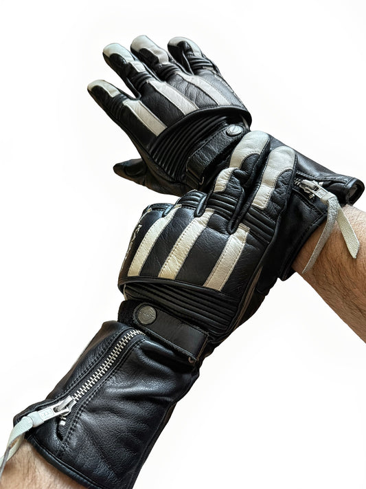 Skeleton Armor Leather Glove