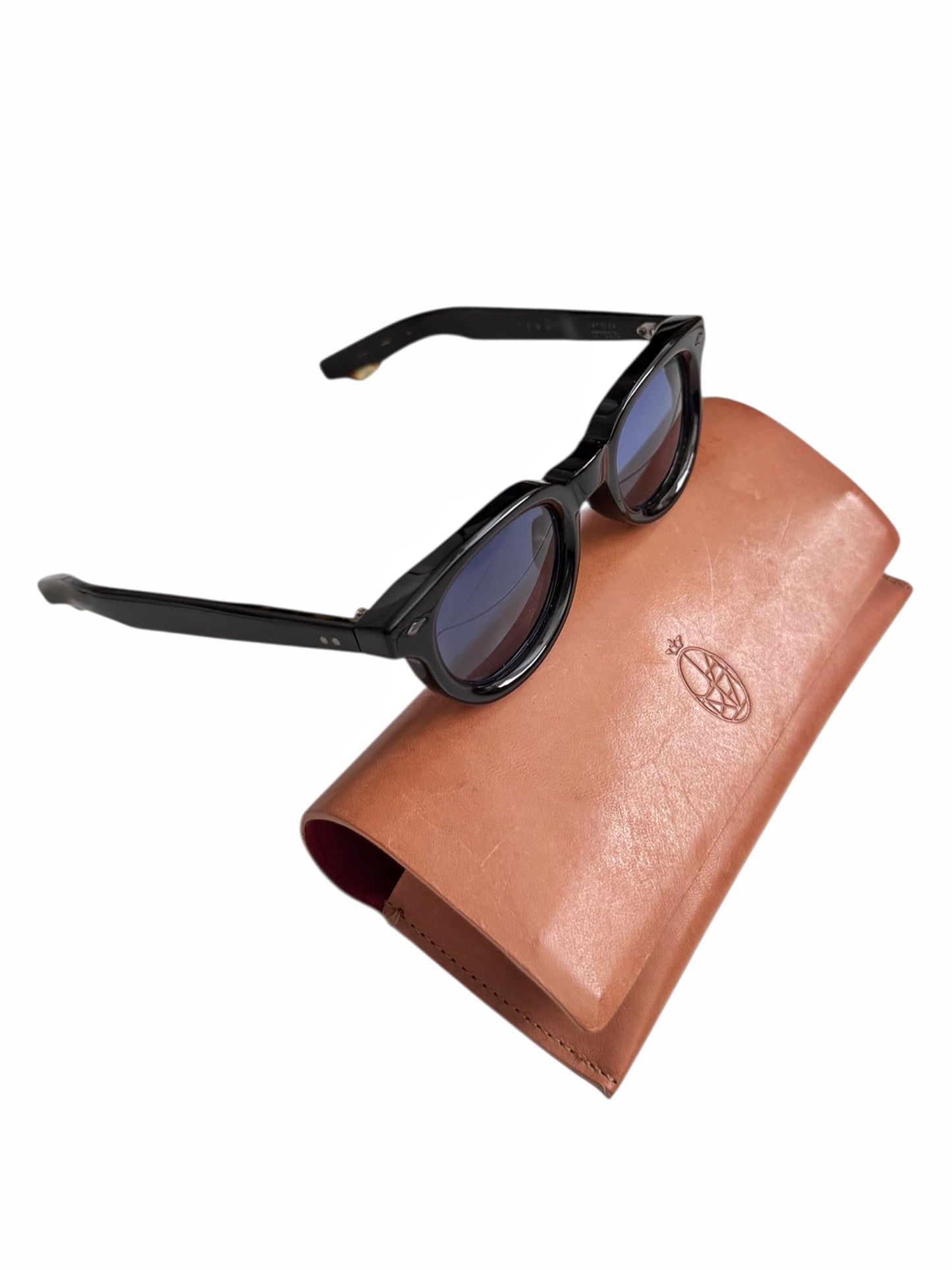 1/450 Akira Black Sunglasses