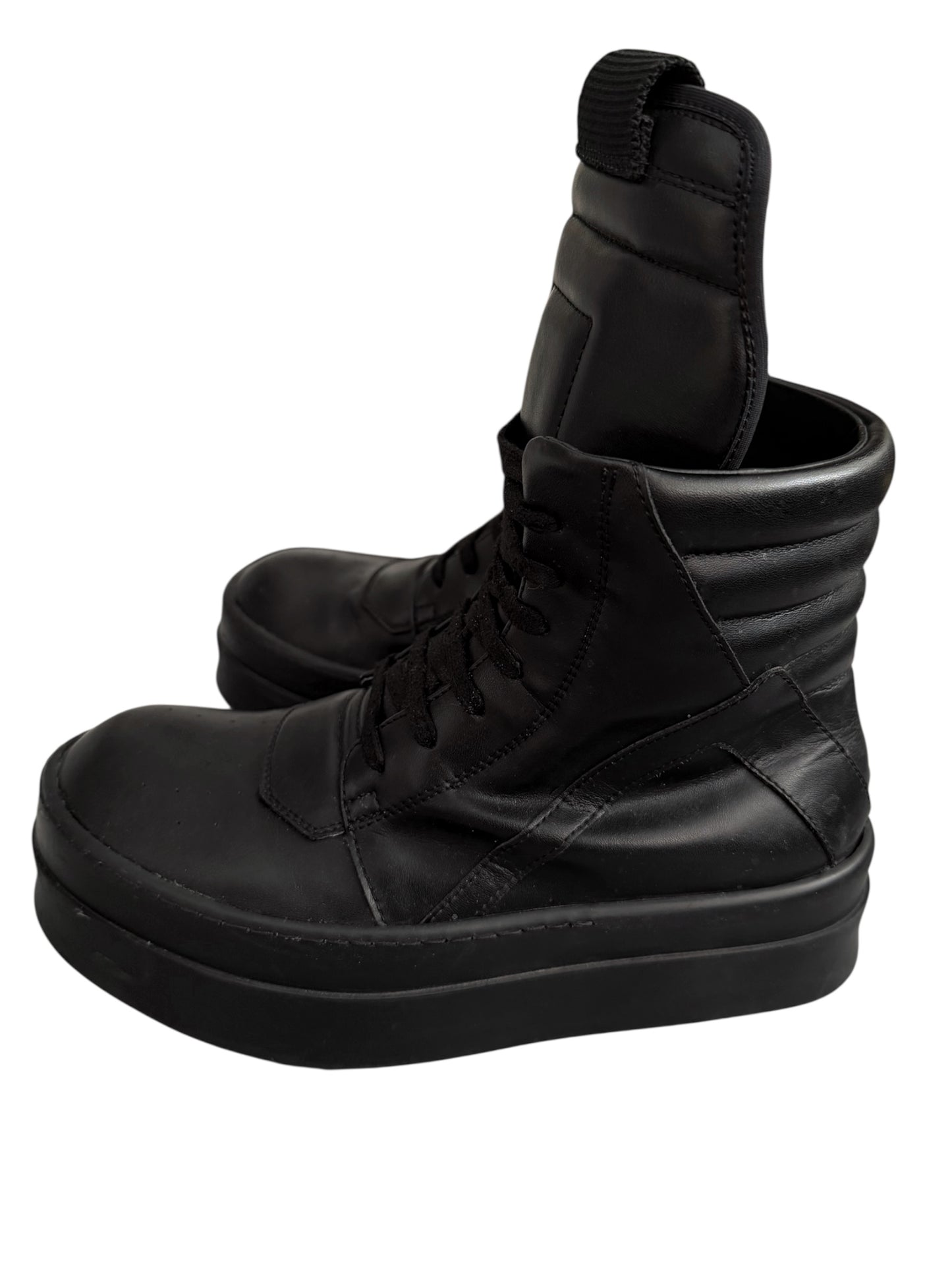 Mega Bumper Platform Geobasket Triple Black