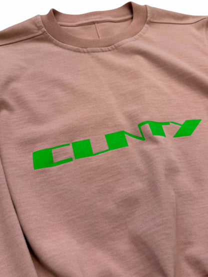 Cunty Split Sleeve Crewneck