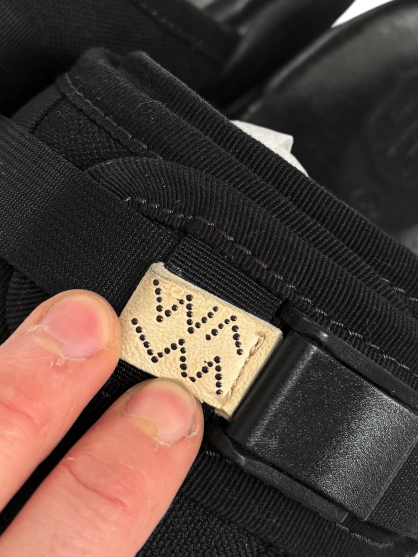 XL All Black Christo Slides