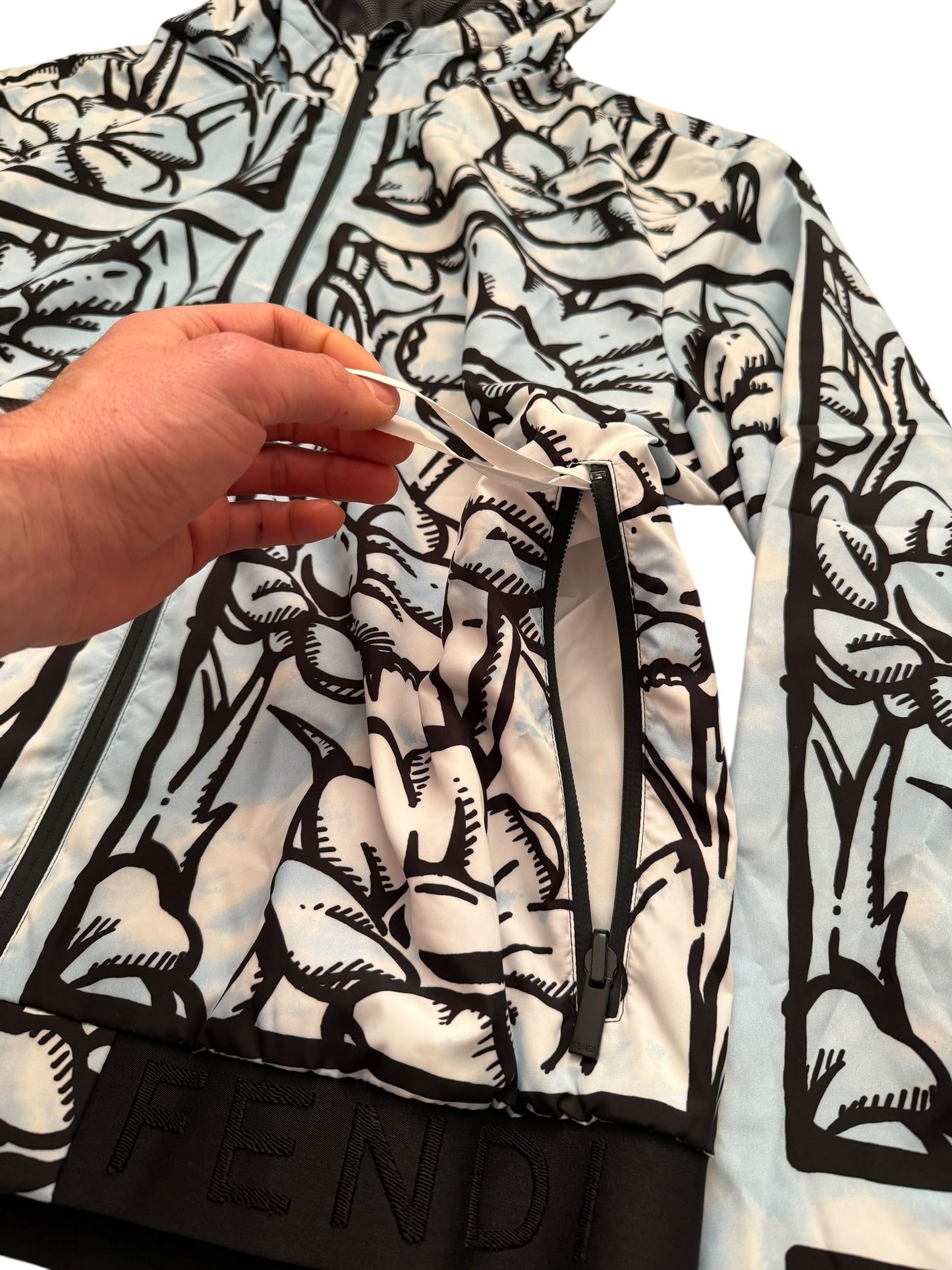 x Joshua Vides Flower Sketch Windbreakee