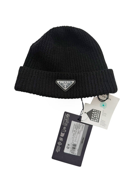 Cashmere Badge Logo Ribbed Beanie