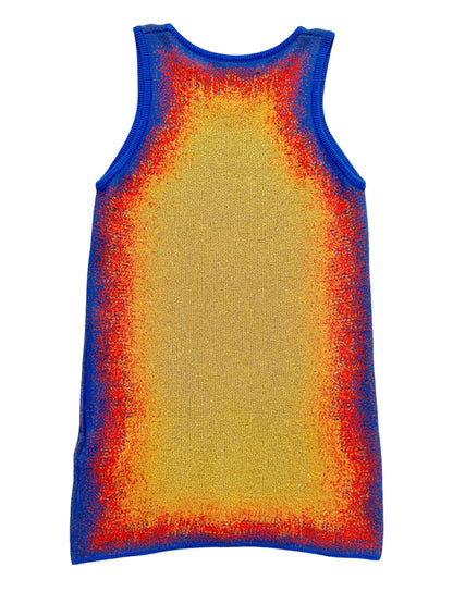 Gradient Elastic Tank