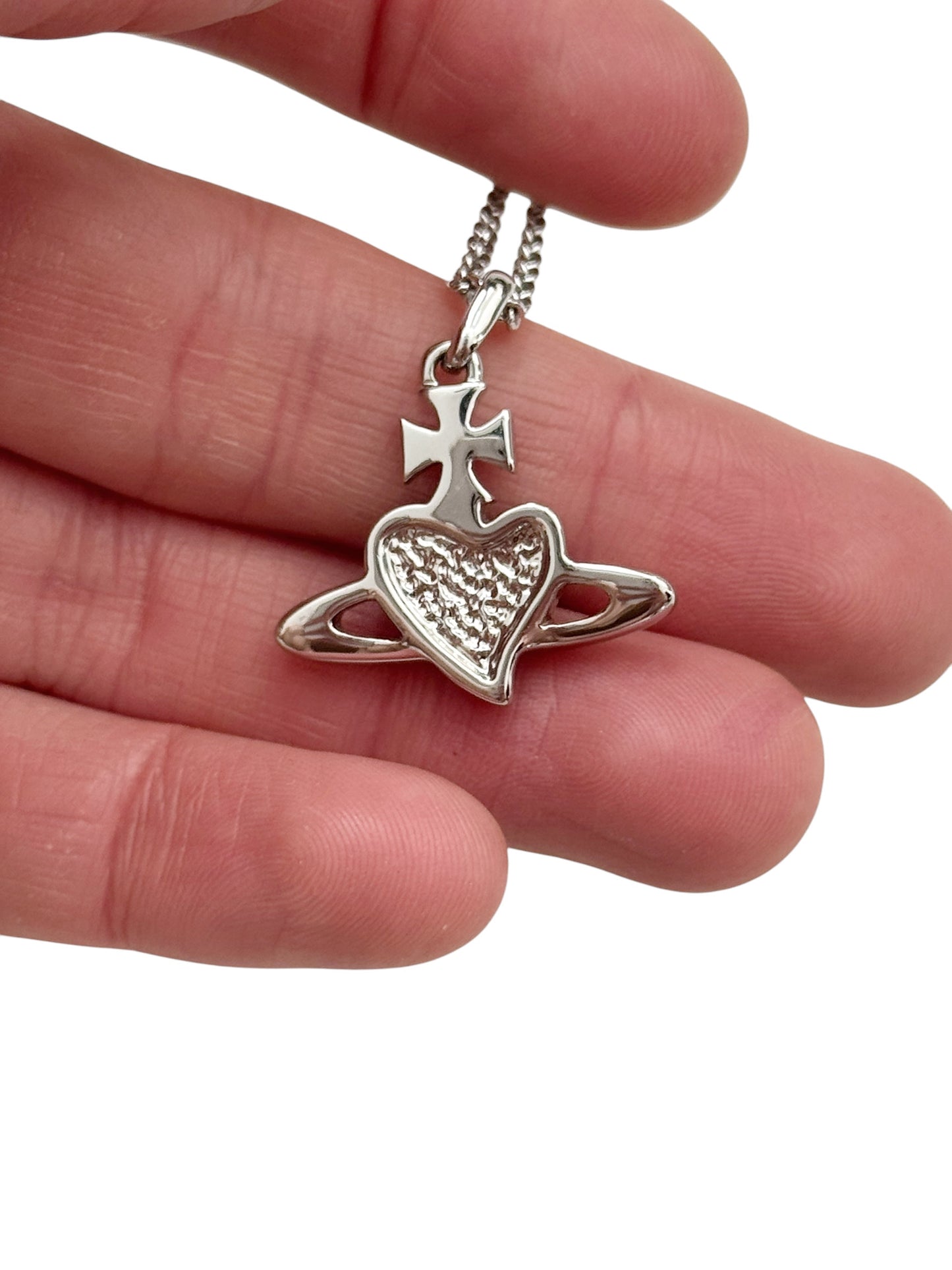 Black Heart Pendant Necklace