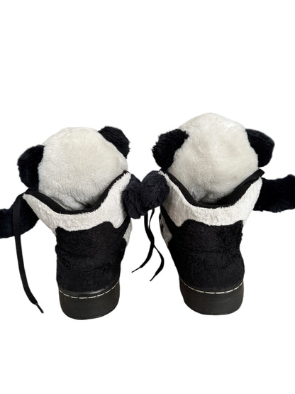 X 2011 Jeremy Scott Panda Bear Sneaker