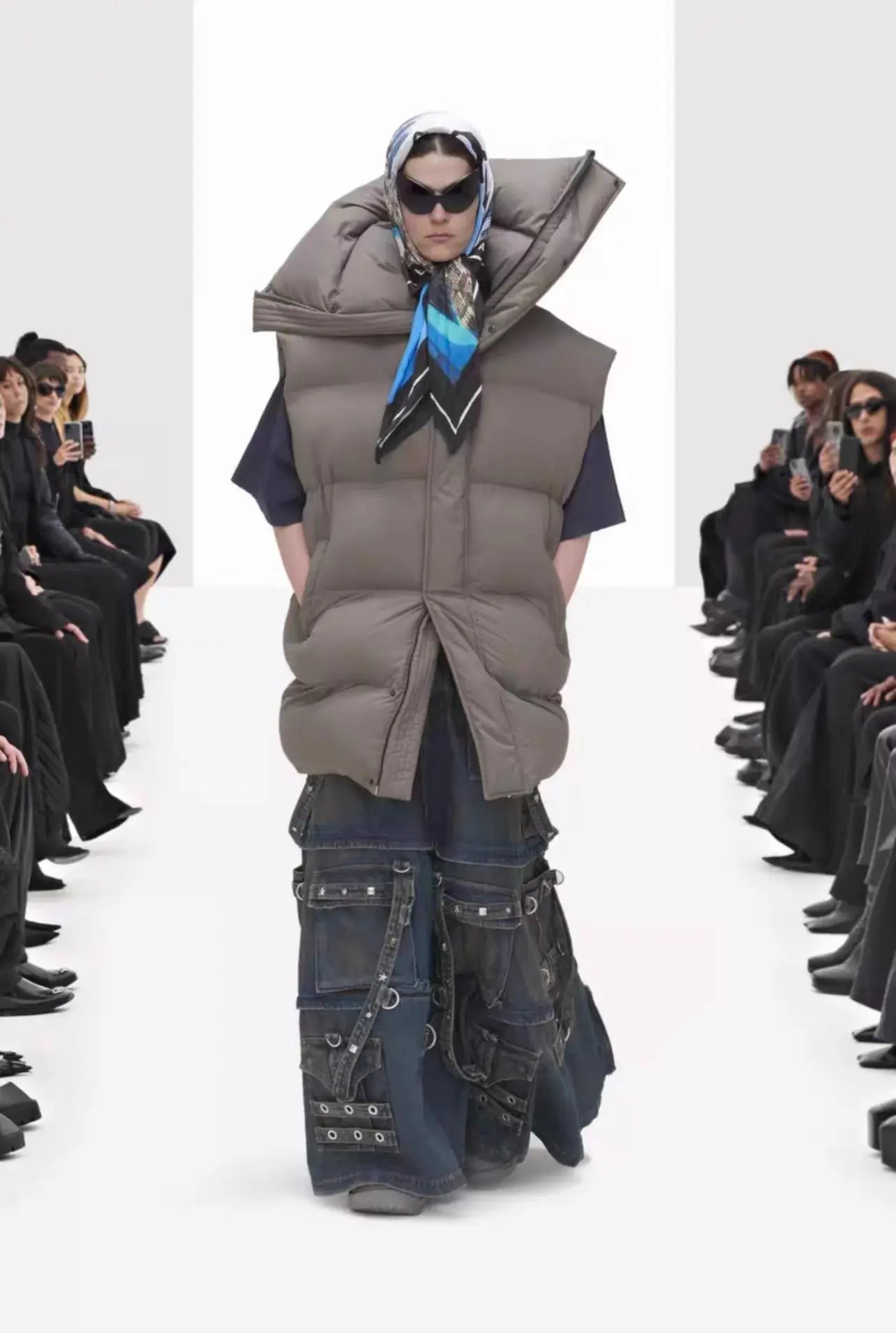 2022 Raver High Neck Puffer Vest
