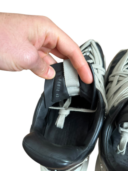 Maximal Megalace Runner