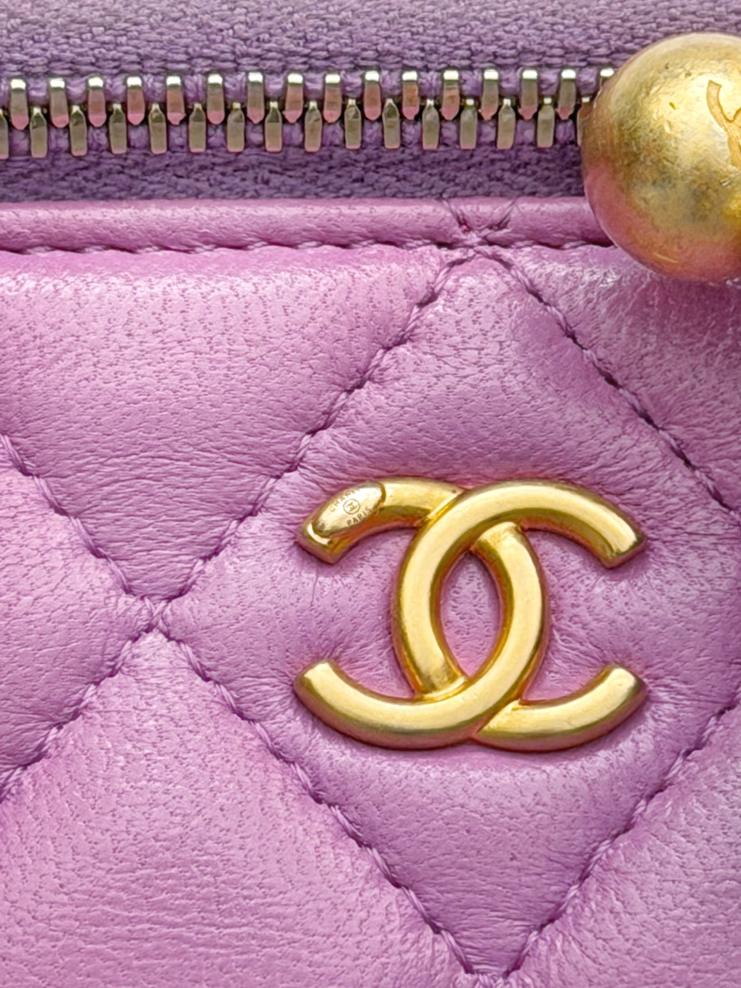 2022 Sheepskin Pink Pearl Chain Square Bag