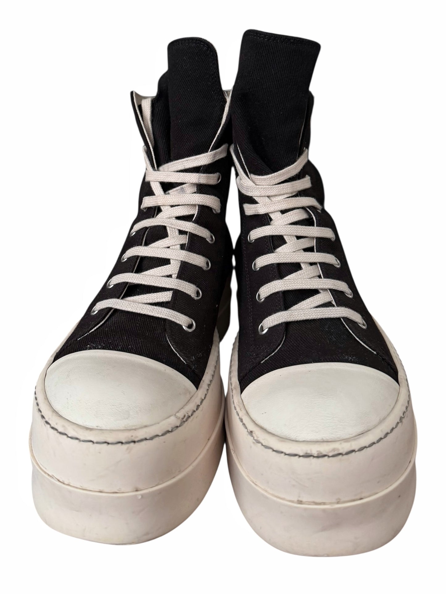 Mega Bumper Black Canvas Ramones