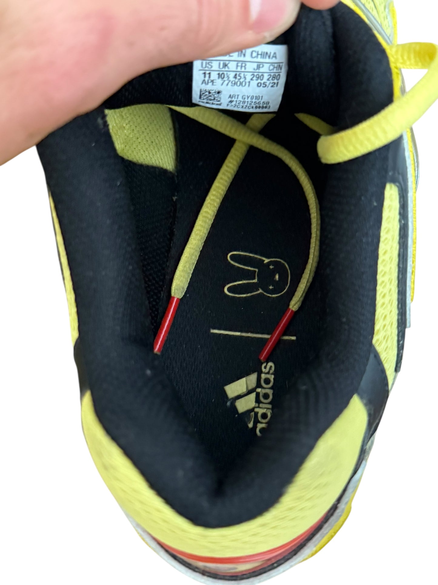 Response CL Bad Bunny