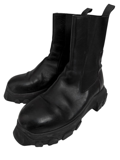 Black Tractor Bozo Boot
