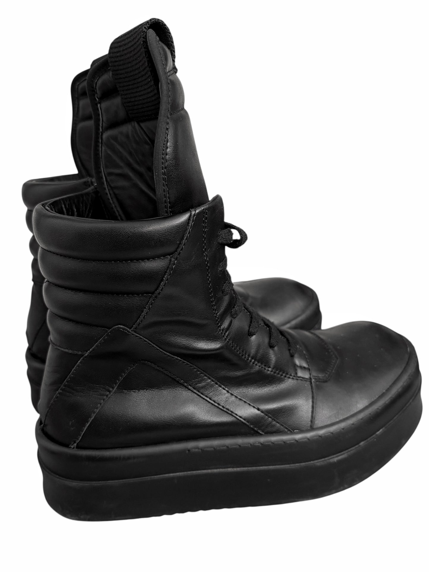 Mega Bumper Platform Geobasket Triple Black