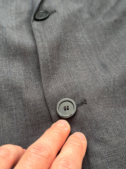 Apparel Rentals Light Suit Set