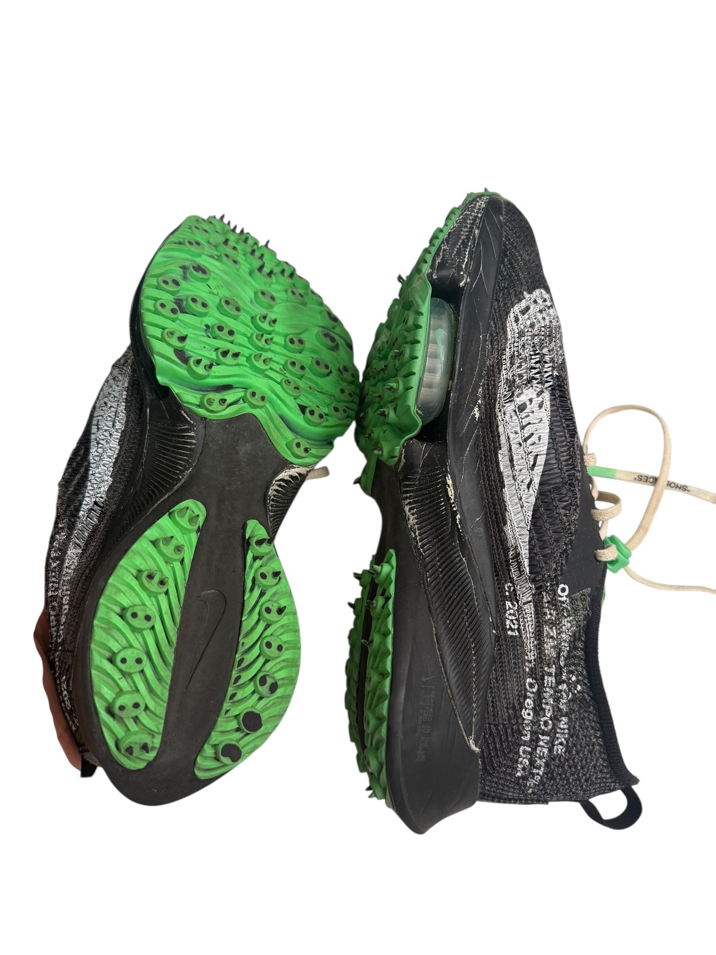 Off-White Air Zoom Tempo Next%