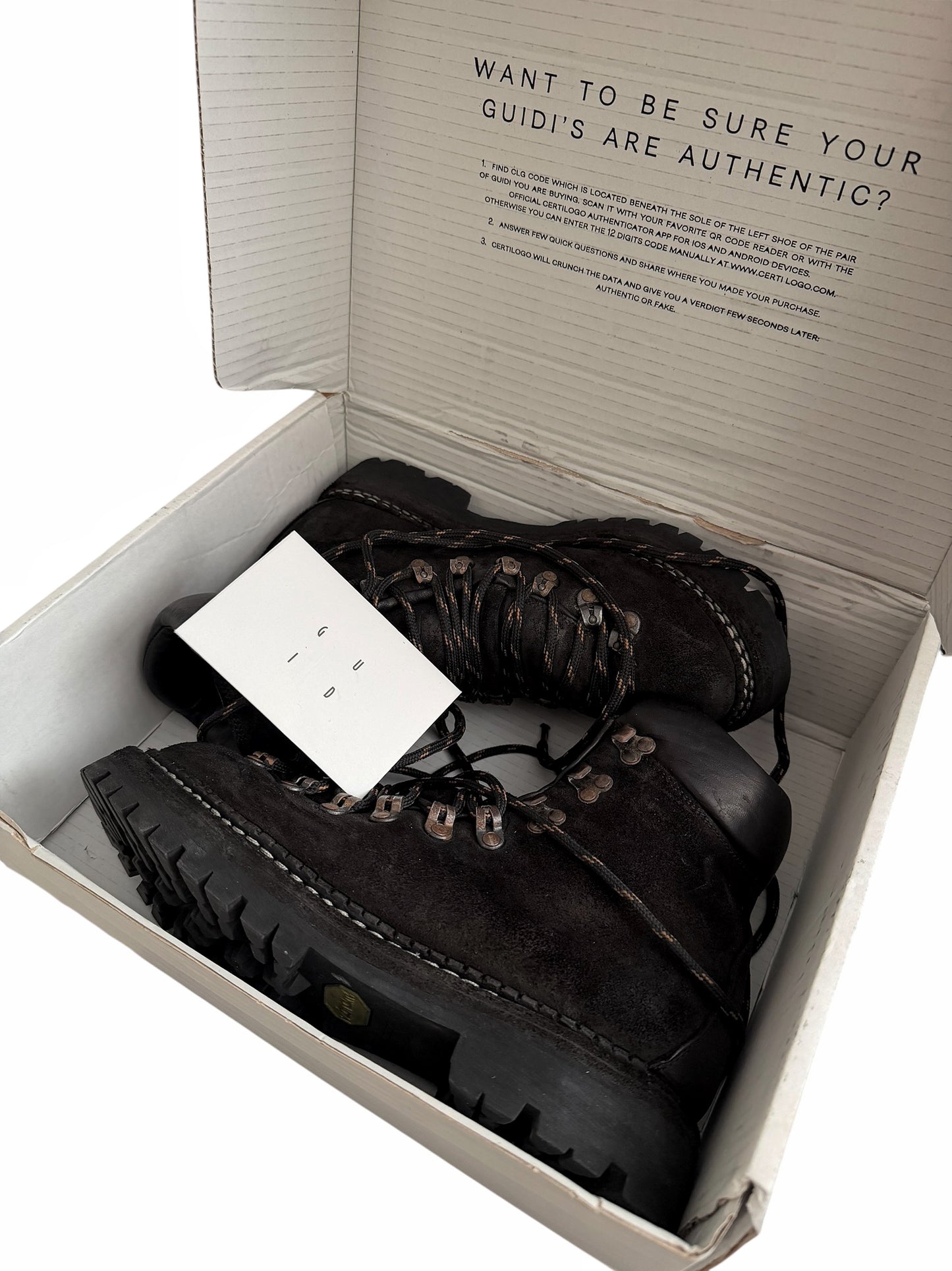 19 Rugged Hiking Mountain Reverse Leather Boot
