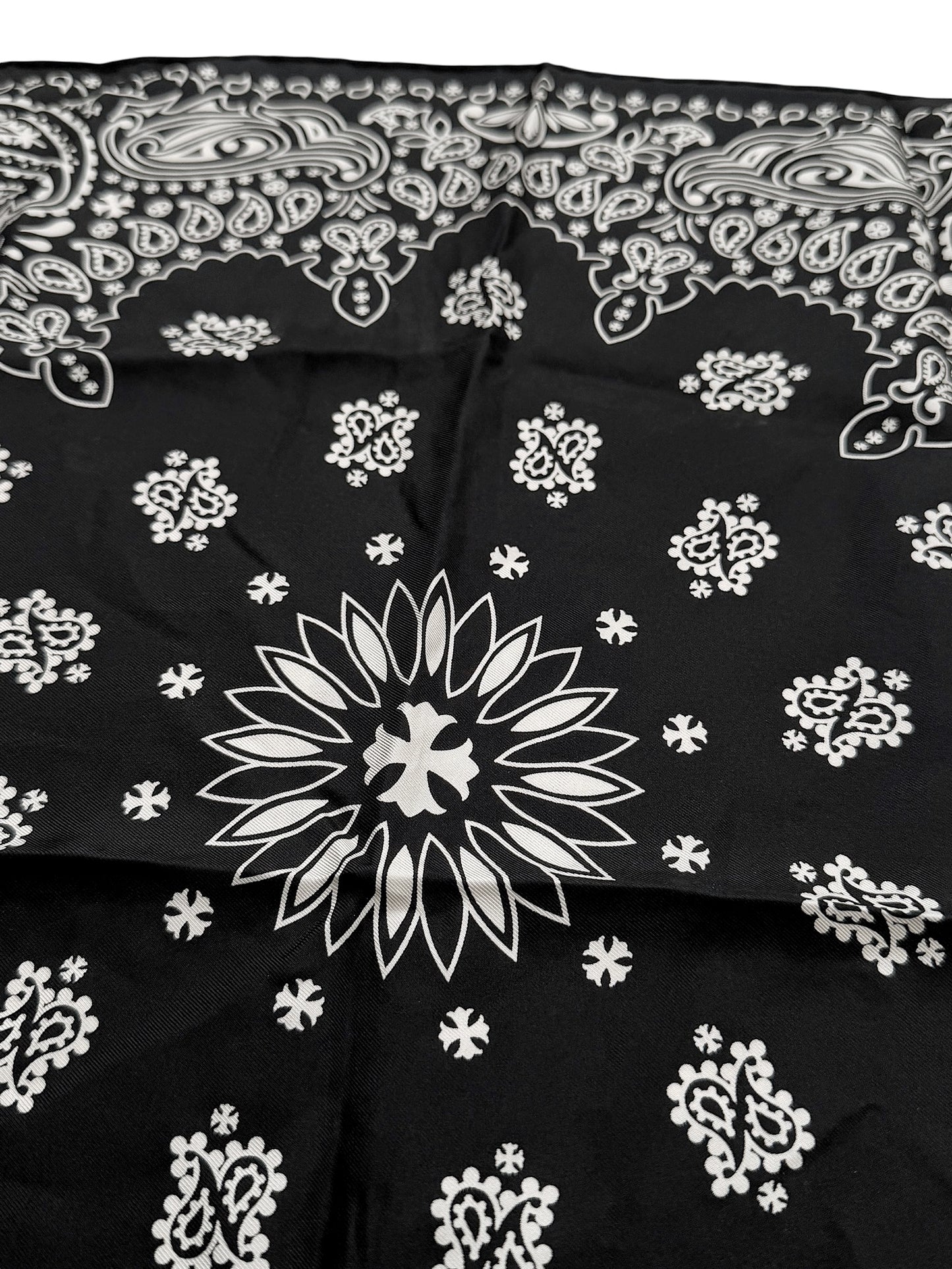 2015 Paisley Silk Scarf Handkerchief