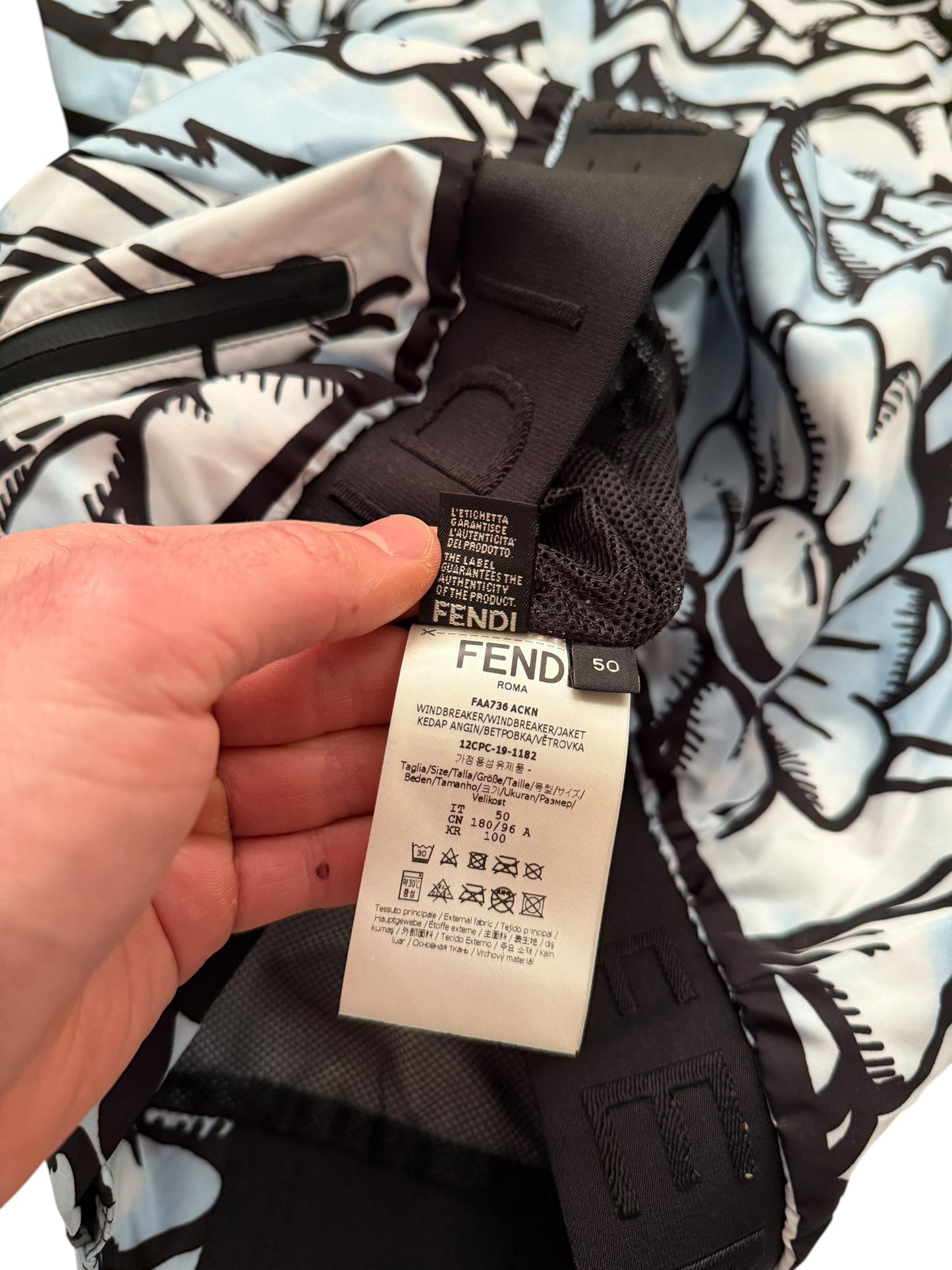 x Joshua Vides Flower Sketch Windbreakee