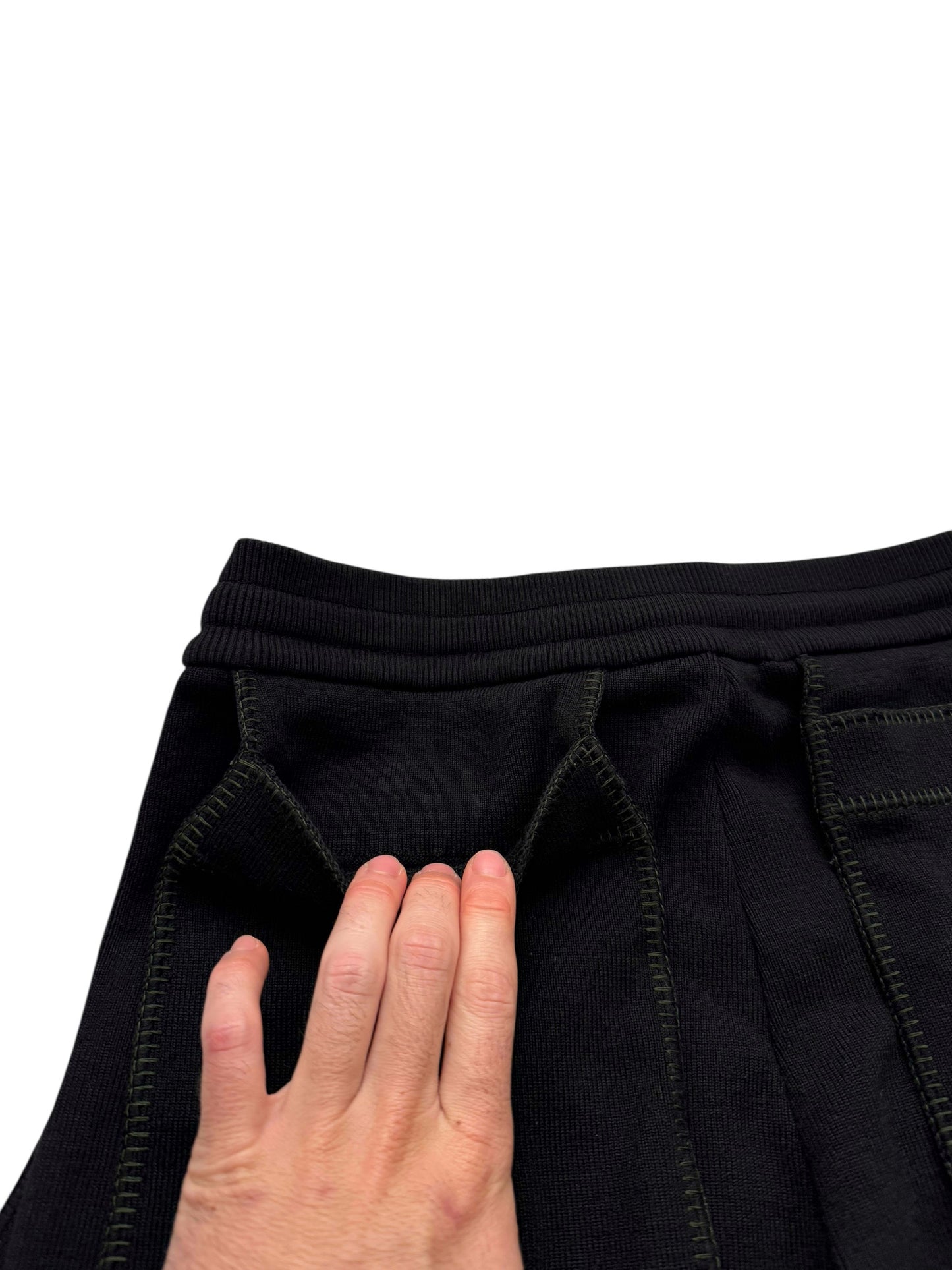 Reverse Pocket Contrast Knit Pants