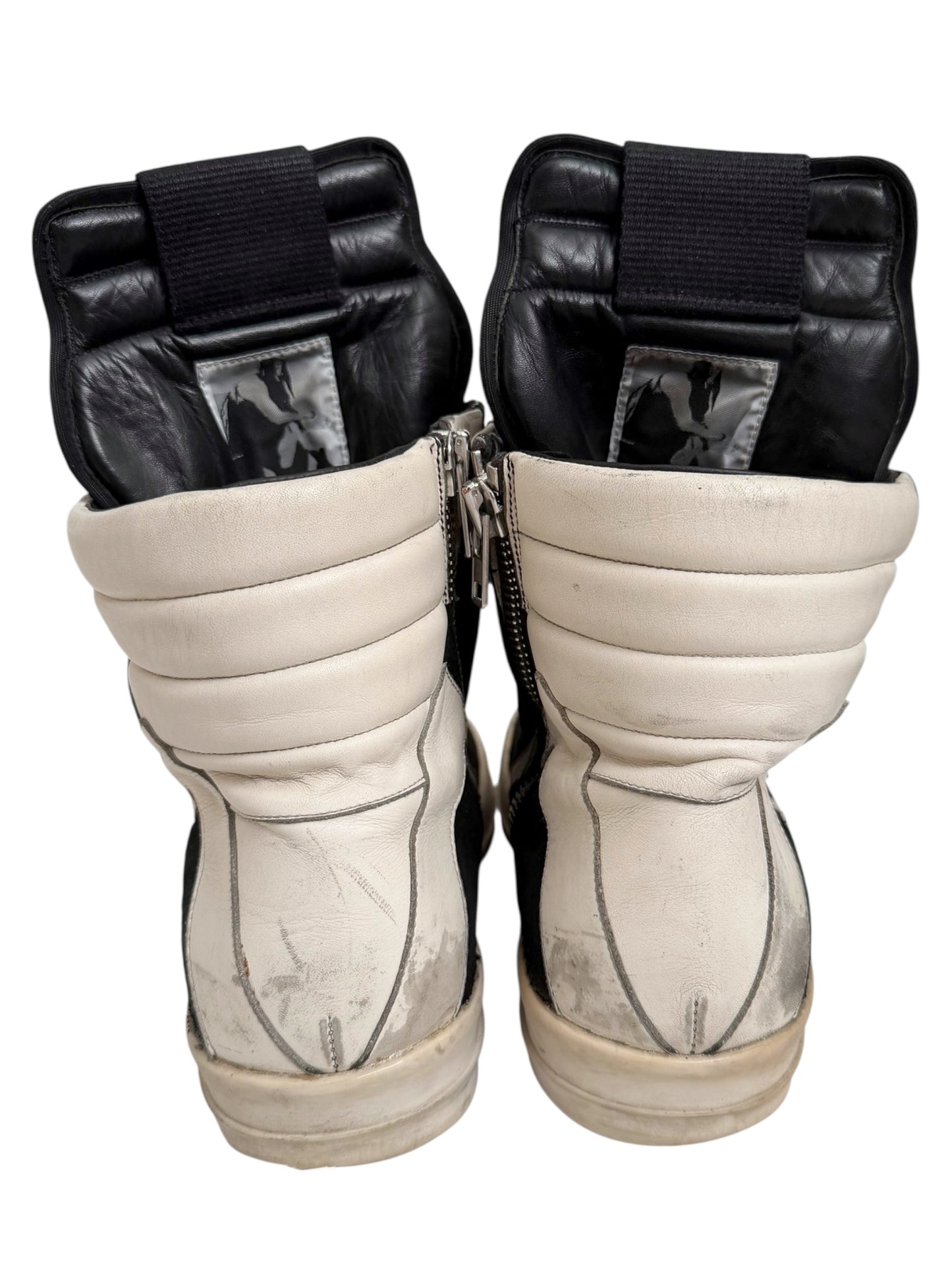 Blistered Suede Leather Geobasket