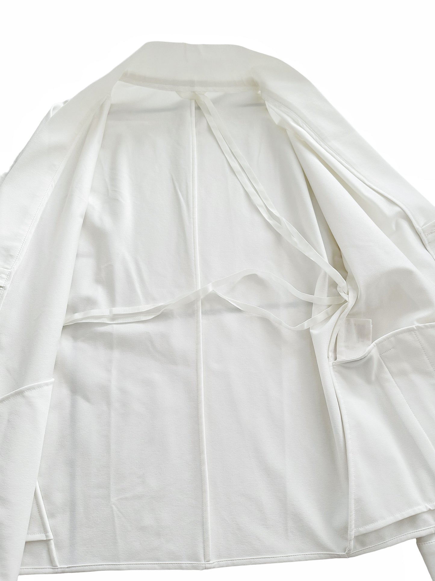 J72-DS Dryskin Kimono White