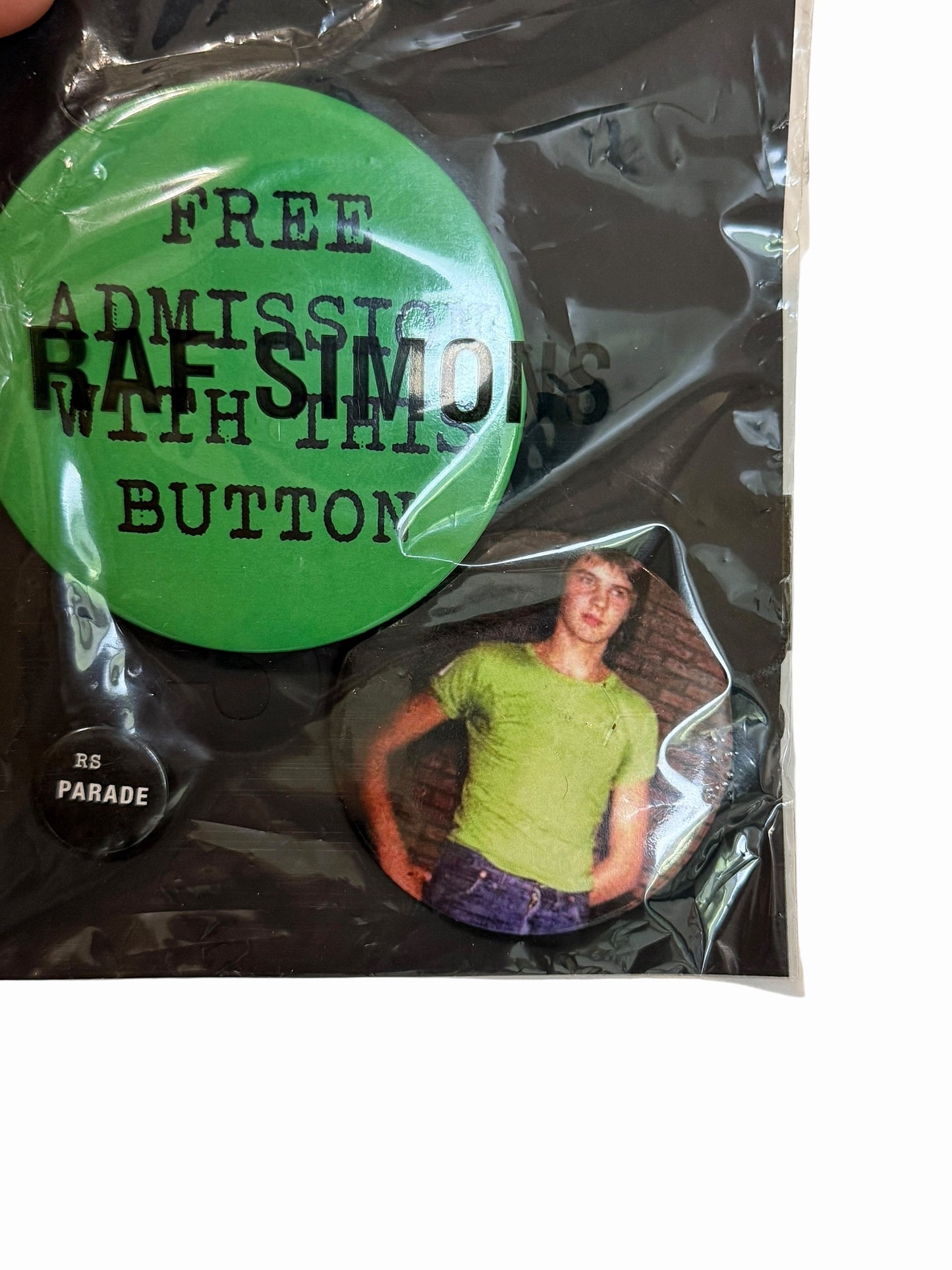 Limited Badge Pin Set