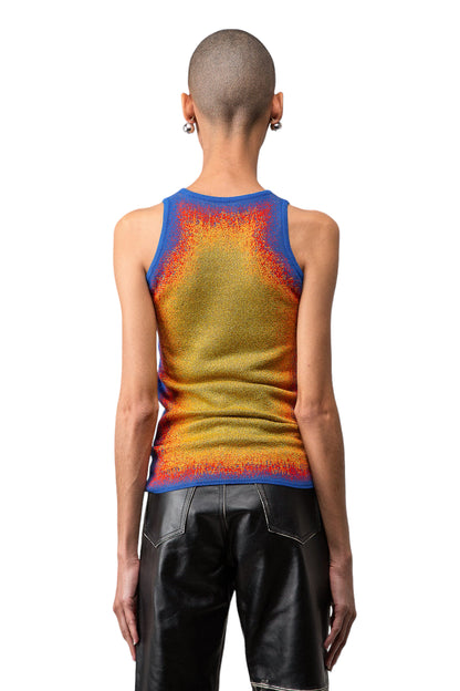 Gradient Elastic Tank