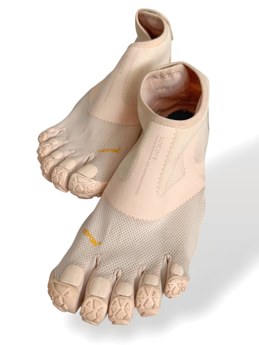 Midorikawa x Vibram Five Finger