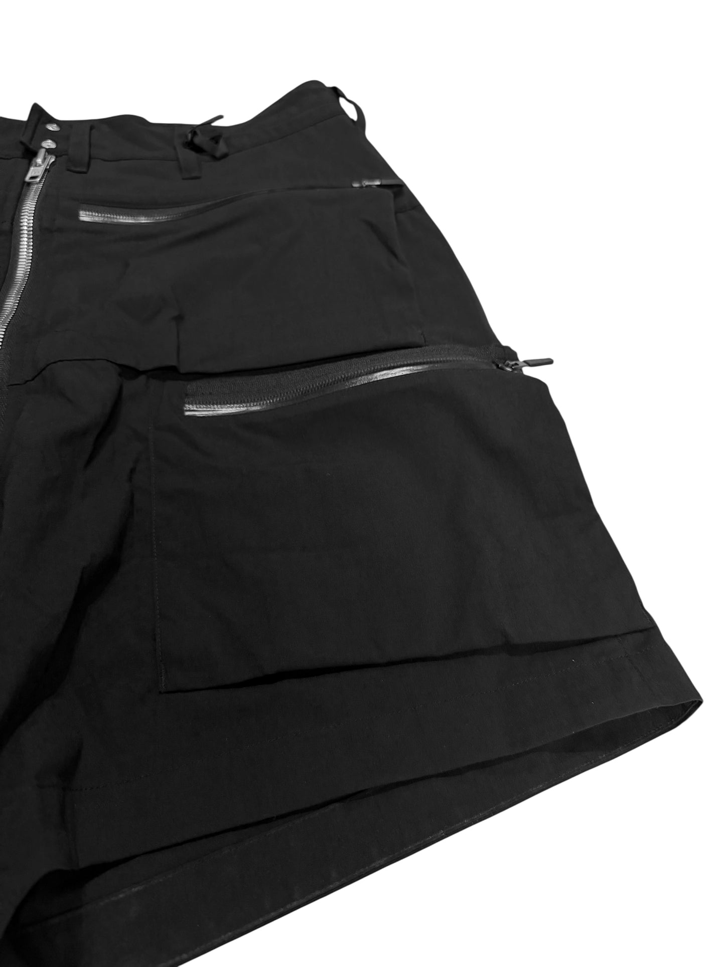 SP38-M Cargo Zip Shorts