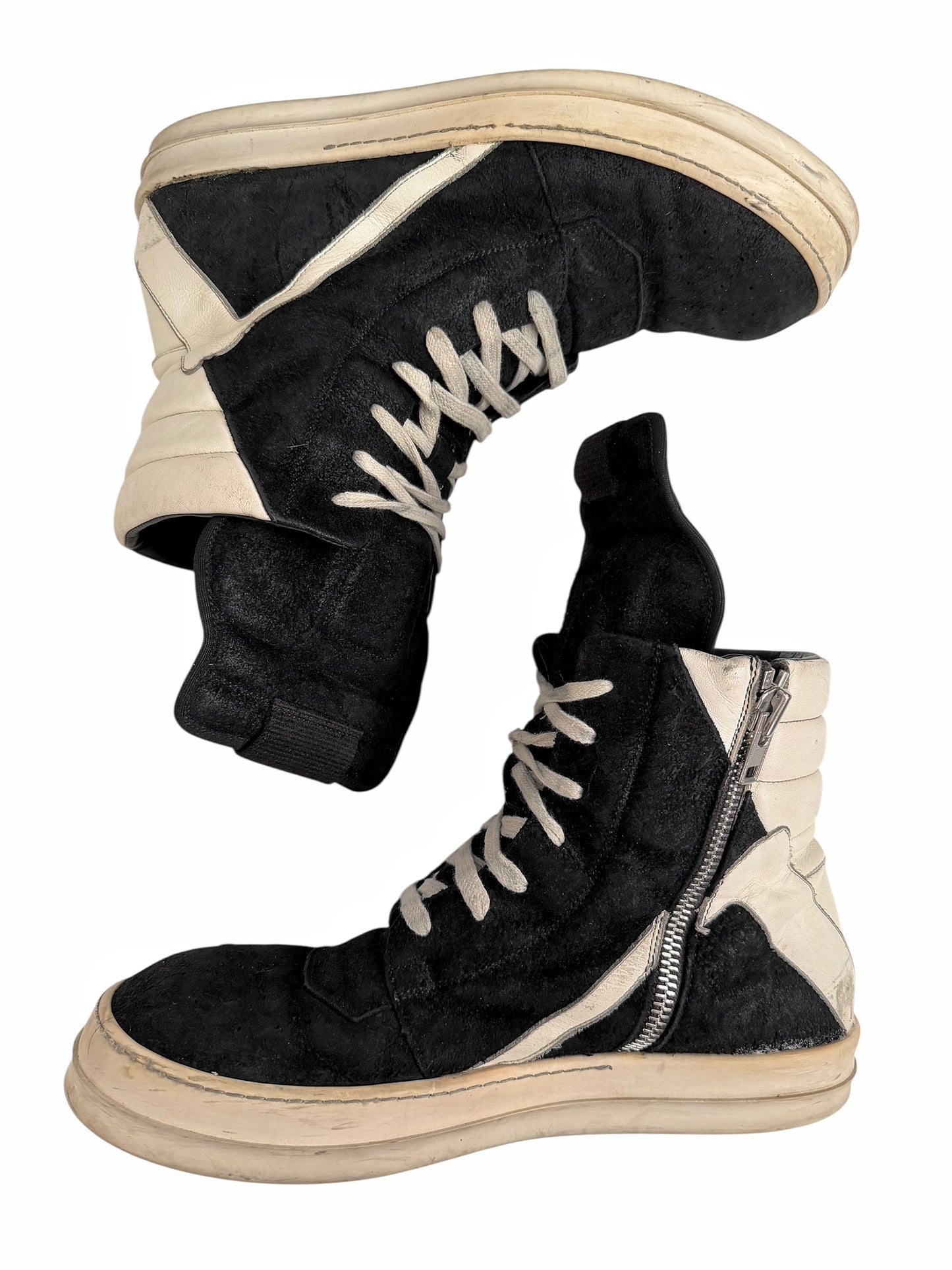 Blistered Suede Leather Geobasket