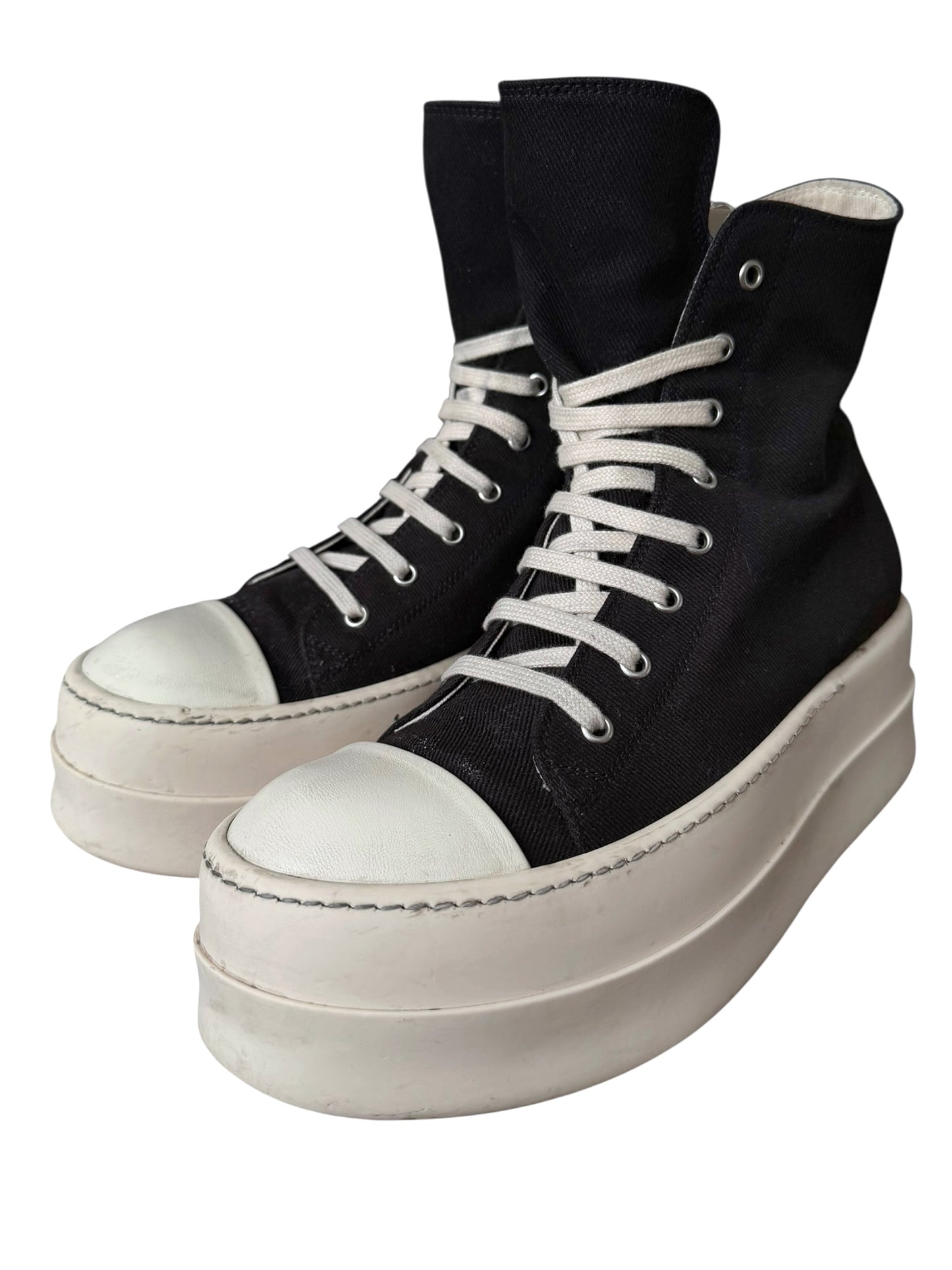 Mega Bumper Black Canvas Ramones
