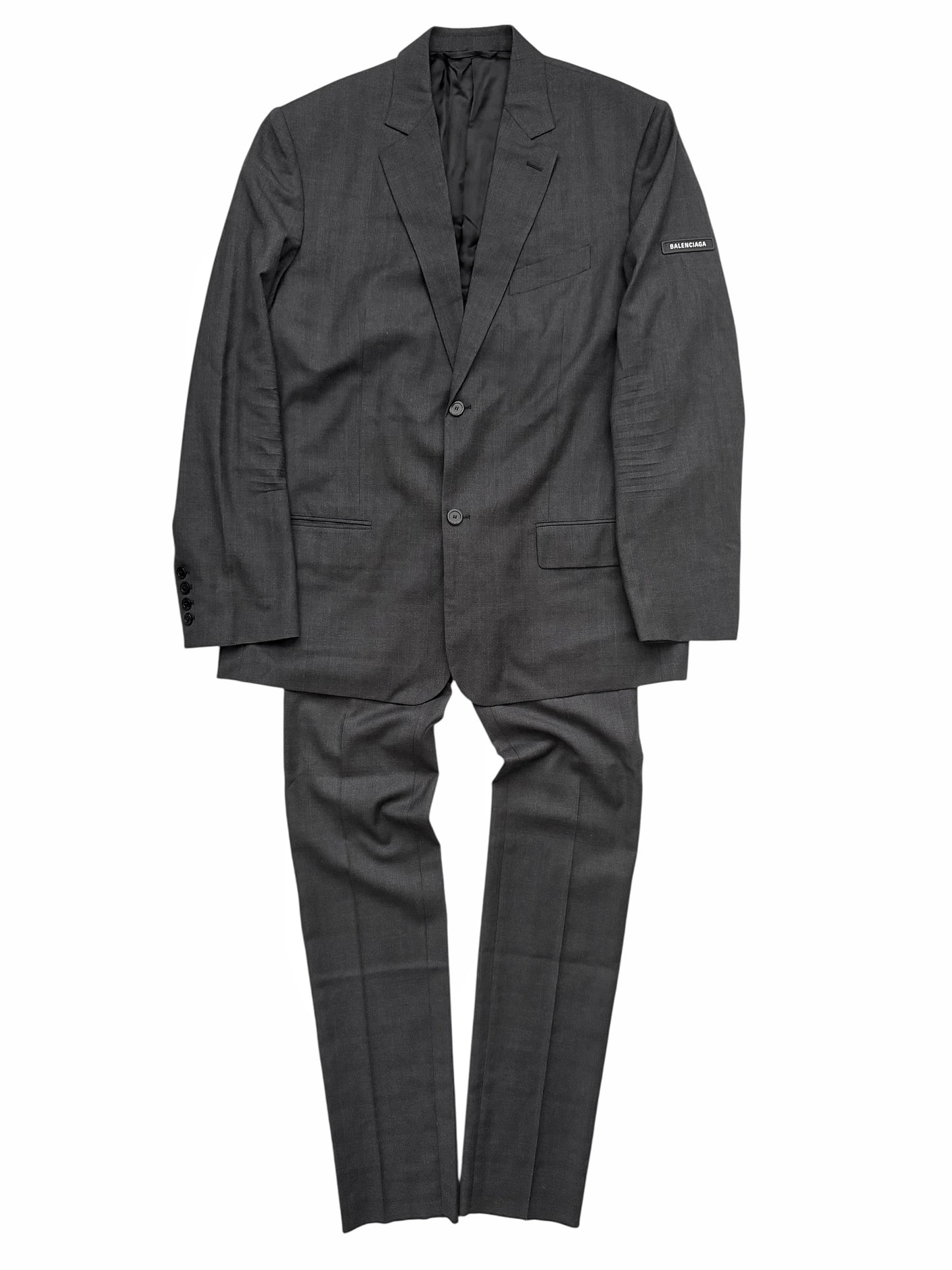 Apparel Rentals Light Suit Set