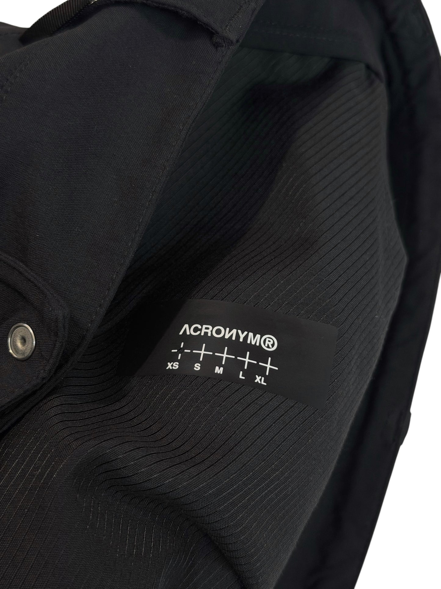 SP38-M Cargo Zip Shorts