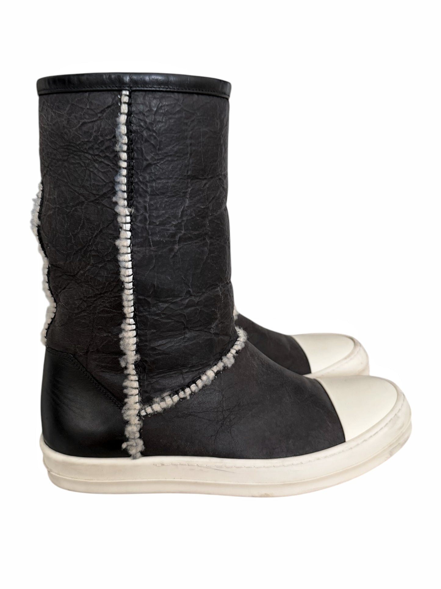 2014 Rare Shearling Ugg Ramone