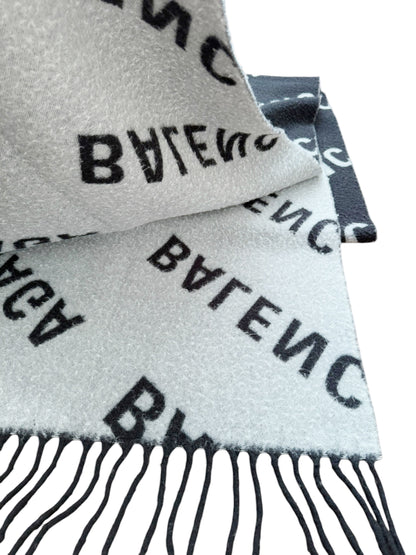 Giant Wool Allover Scarf