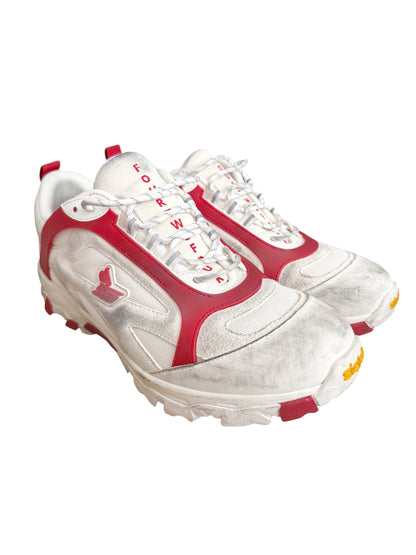 Sicko Distressed Runner Shoe