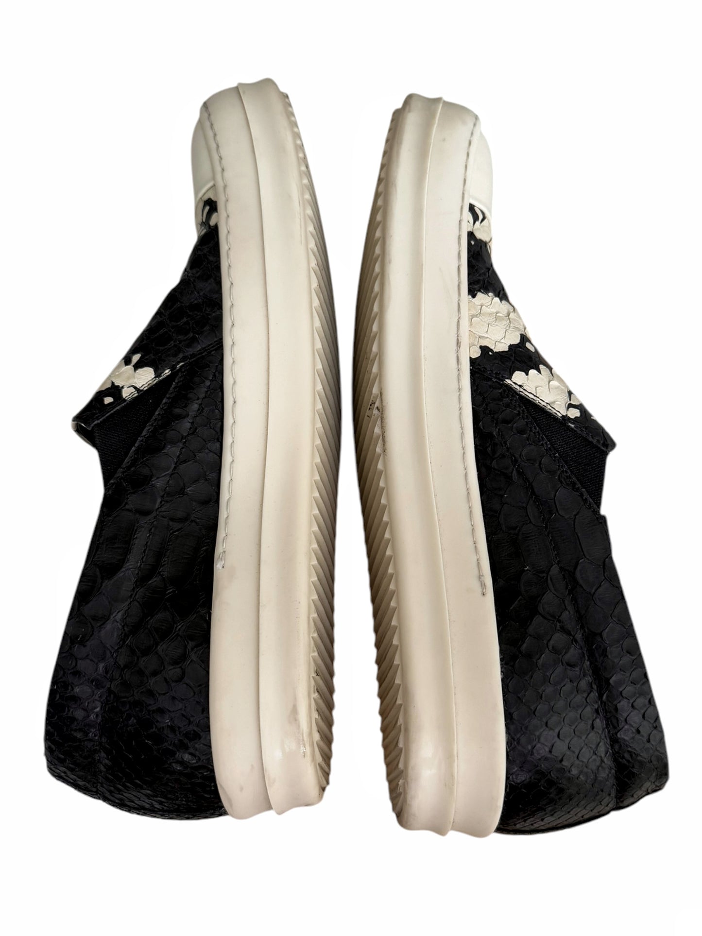 Special Python Boat Ramones Slip On