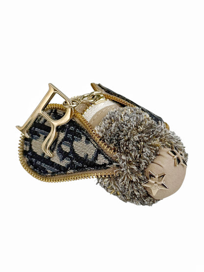 Trotter Bee Bag Charm “R”