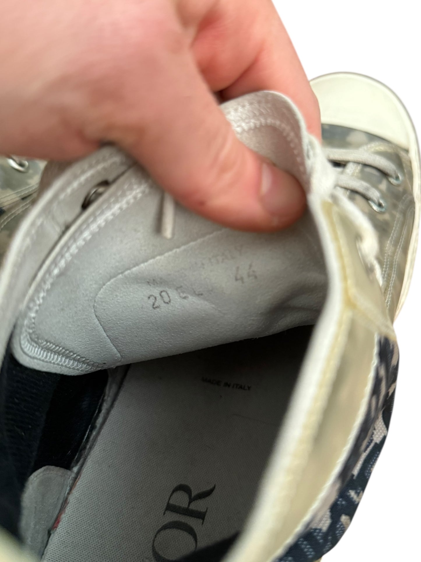 B23 Navy Hightop Sneaker