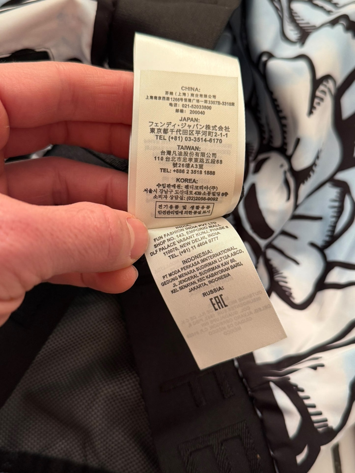 x Joshua Vides Flower Sketch Windbreakee