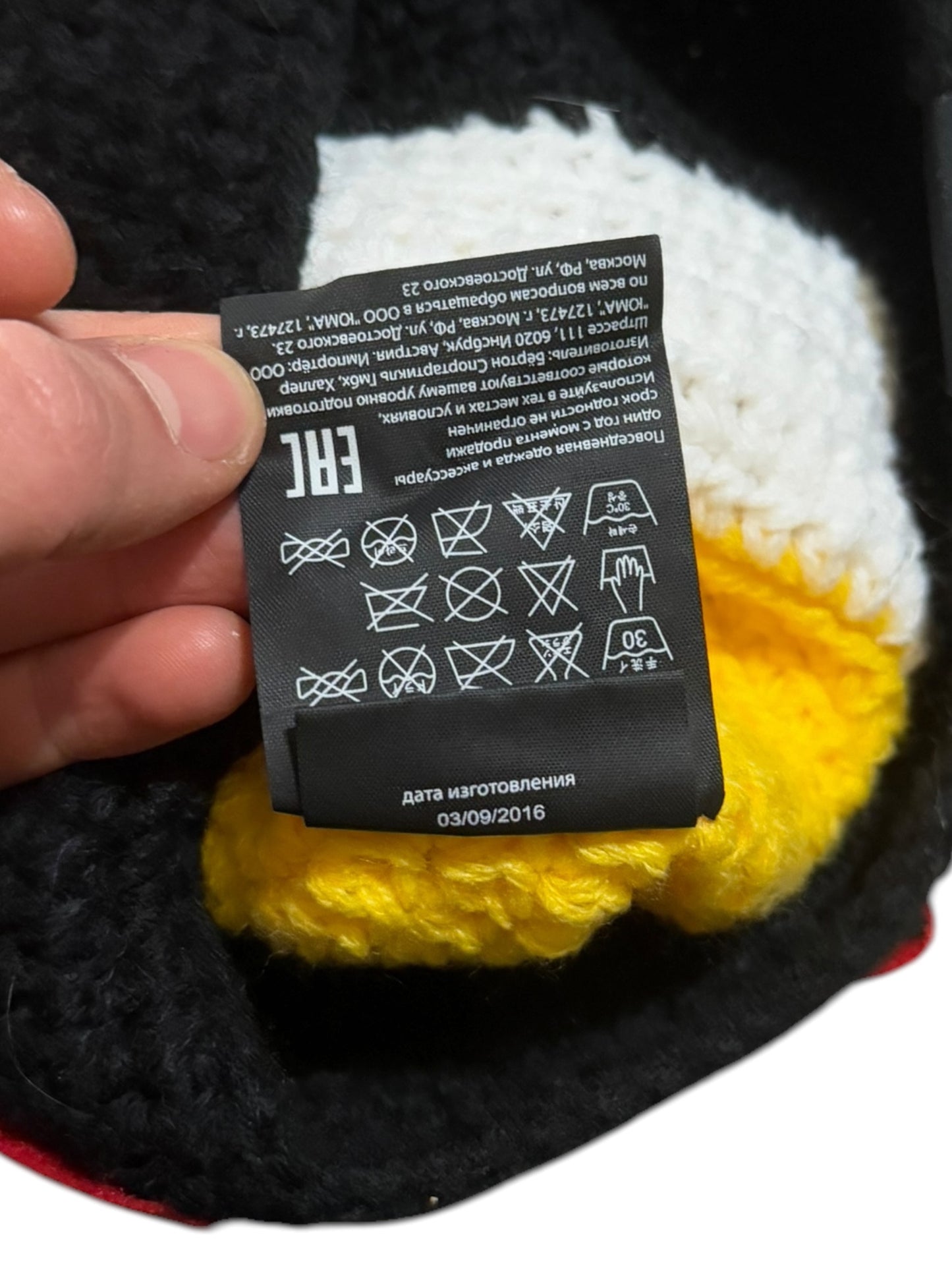 x L.A.M.B. Gwen Stefani Heart Beanie